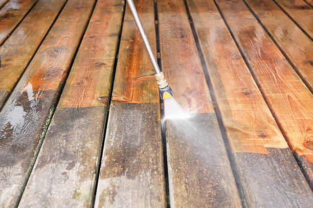 Best Pool Deck Cleaning  in Glenwood, MN